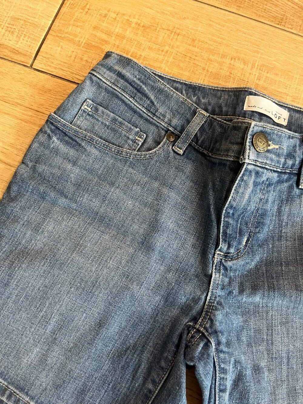Womens Loft Denim Jean Shorts - 0/25 - Picture 2 of 6